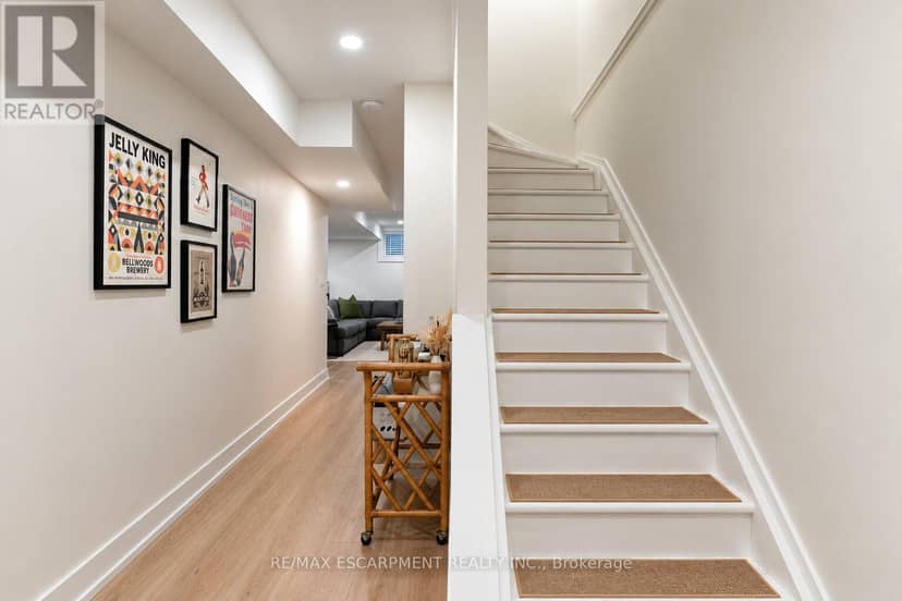 24 - 1375 Stephenson Drive — photo 25 of 35