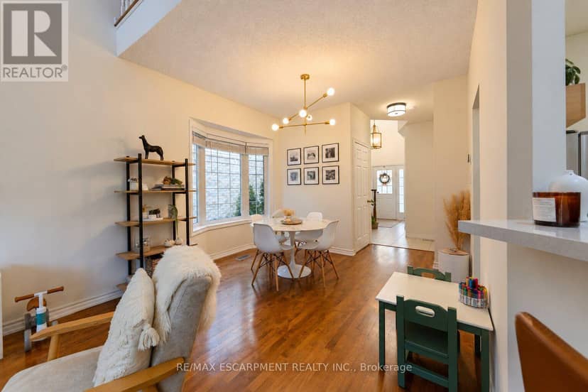24 - 1375 Stephenson Drive, Burlington, photo 4