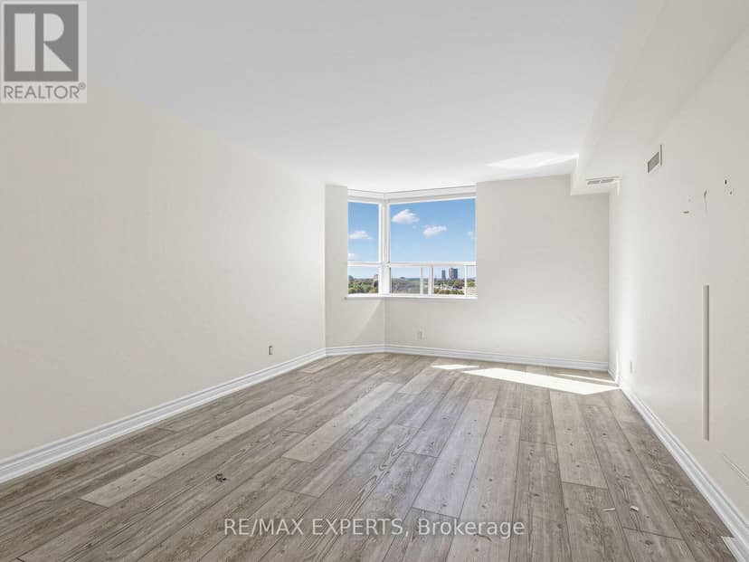 1509 - 265 Ridley Boulevard — photo 17 of 29