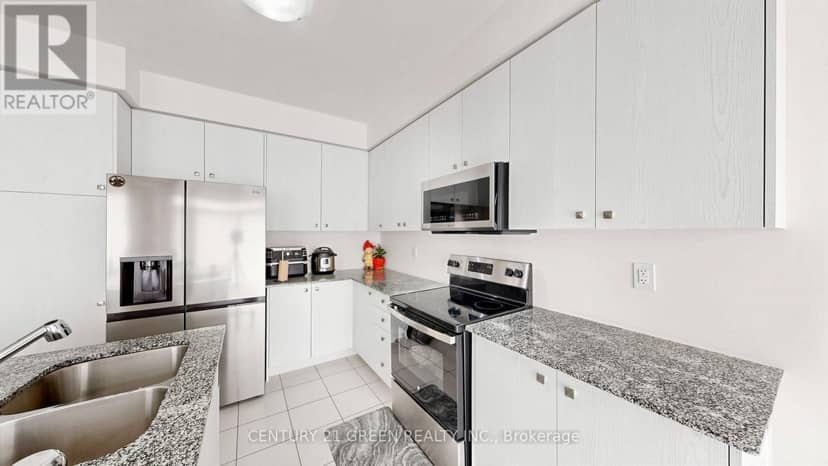 135 Fairey Crescent — photo 12 of 36
