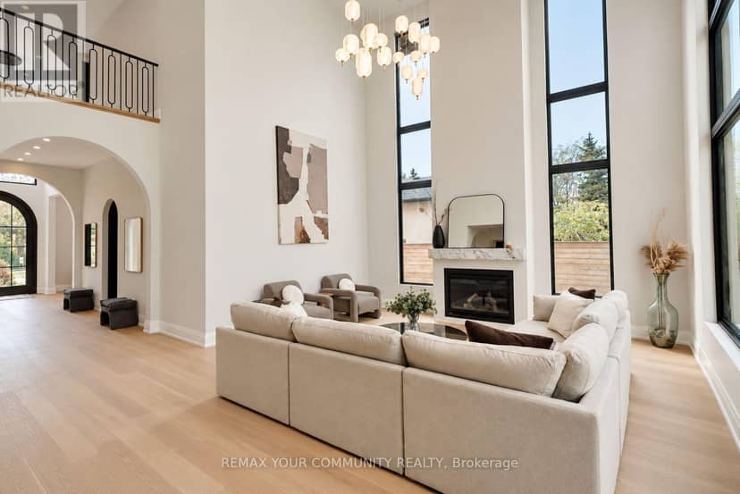 1415 Rebecca Street, Oakville, photo 5
