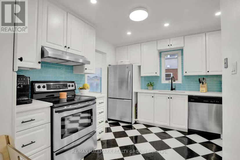 1340 Leaside Avenue — photo 10 of 27