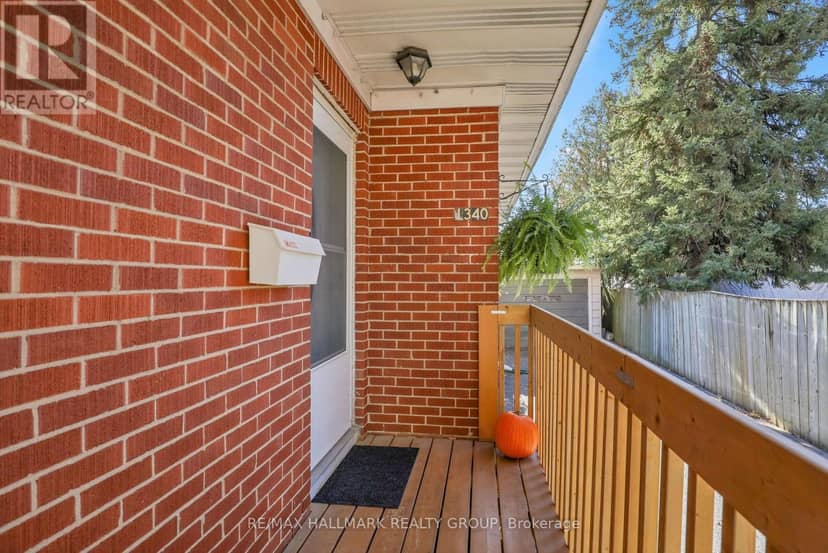 1340 Leaside Avenue — photo 2 of 27
