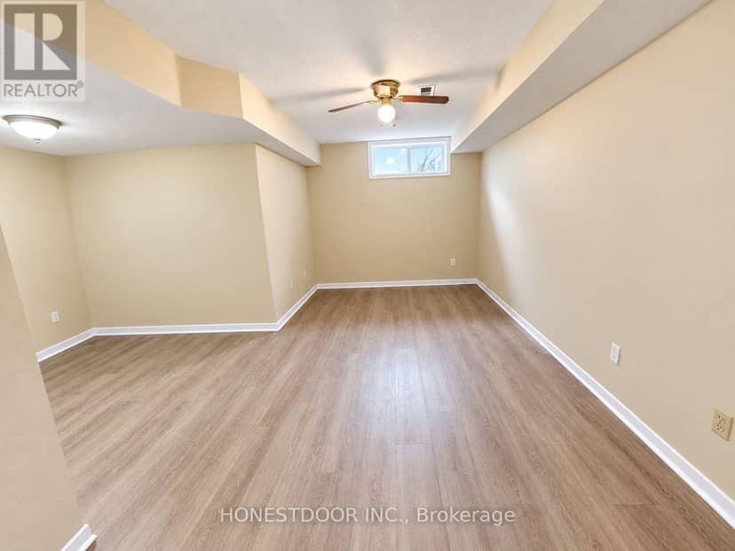 49 Mullcraft Crescent — photo 17 of 18