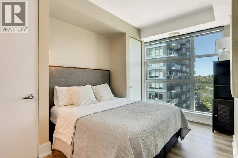 902, 205 Riverfront Avenue SW — photo 10 of 14