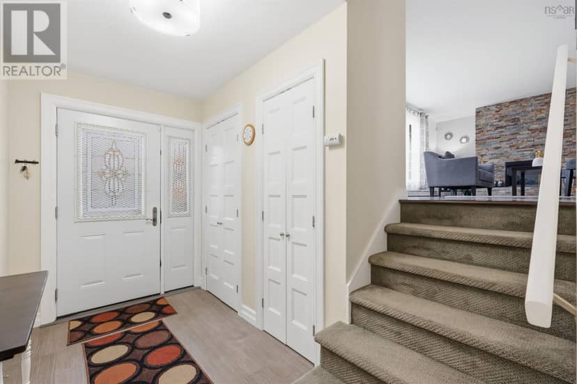 74 Hazelholme Drive — photo 13 of 40