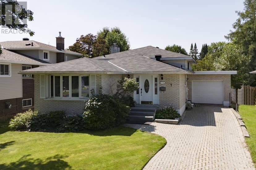 110 Country Club PL — photo 2 of 40