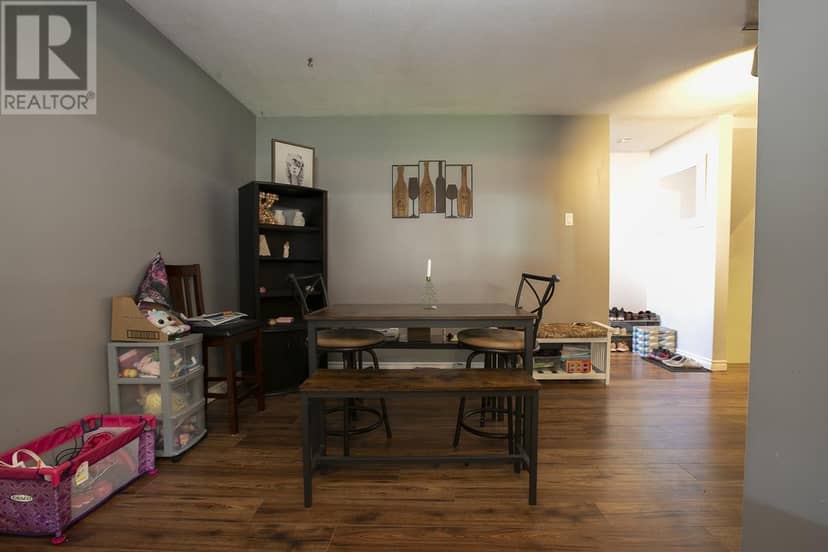 110 Country Club PL — photo 39 of 40