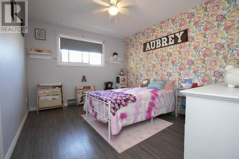 110 Country Club PL — photo 33 of 40
