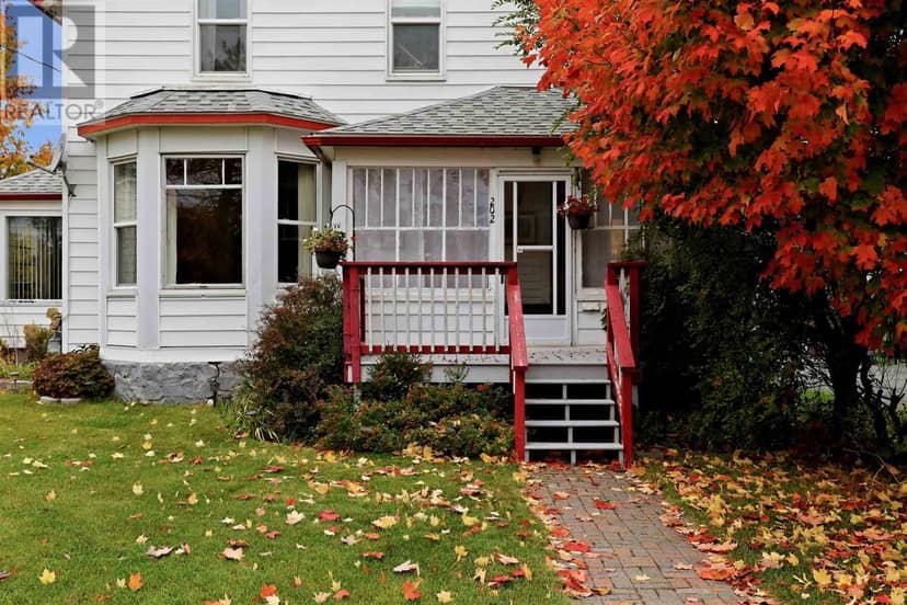 202 Water ST, Thessalon, photo 2