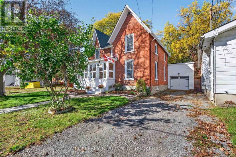 15 Graham Street E, Greater Napanee, photo 2