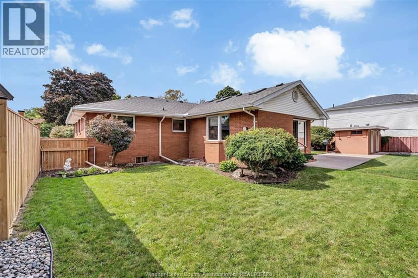 2360 Leonard Road — photo 40 of 40