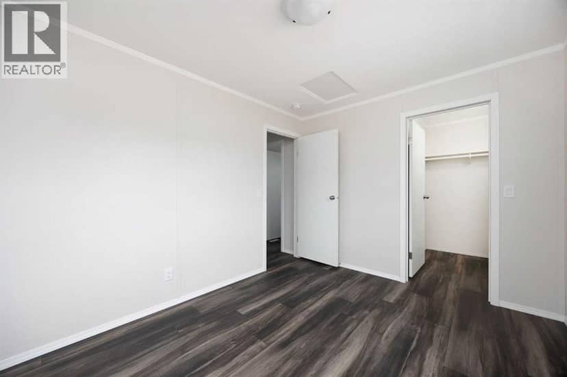 252 Gregoire Crescent — photo 24 of 40