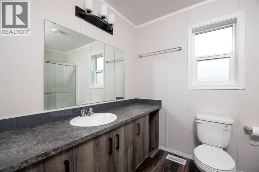252 Gregoire Crescent — photo 33 of 40