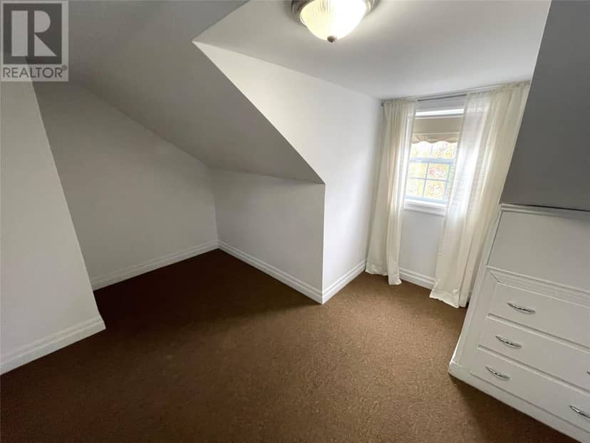7 Beaumont Avenue — photo 18 of 24