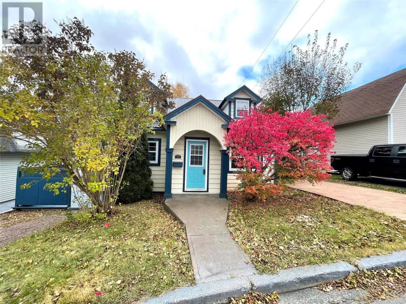 7 Beaumont Avenue — photo 2 of 24