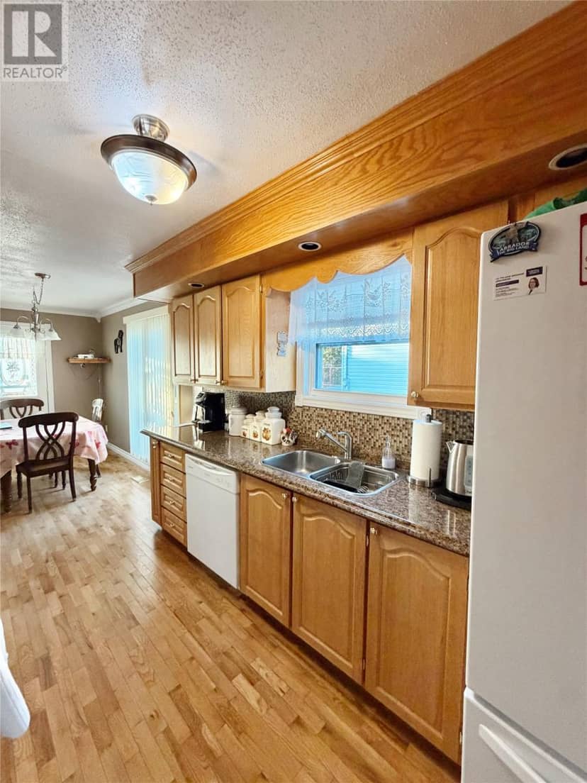 92 Juniper Avenue, Cormack, photo 6
