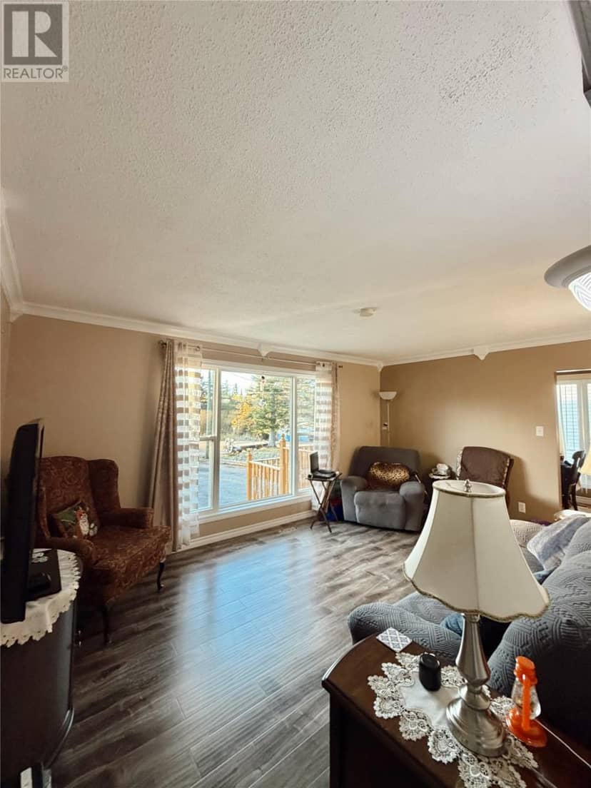 92 Juniper Avenue, Cormack, photo 7
