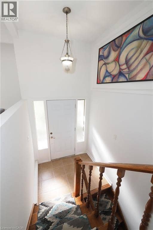 98 AMOS Avenue, Waterloo, photo 2