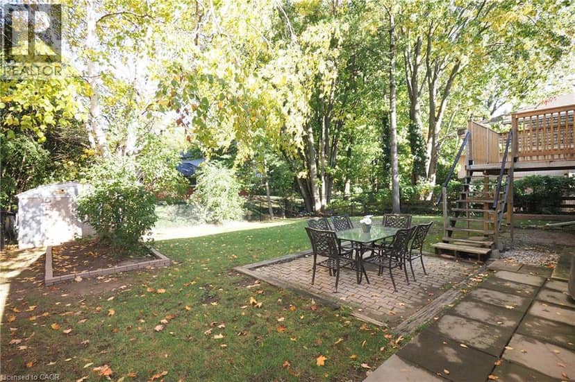 98 AMOS Avenue — photo 17 of 19