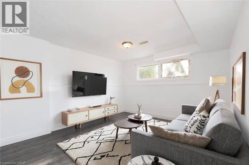 98 AMOS Avenue — photo 11 of 19