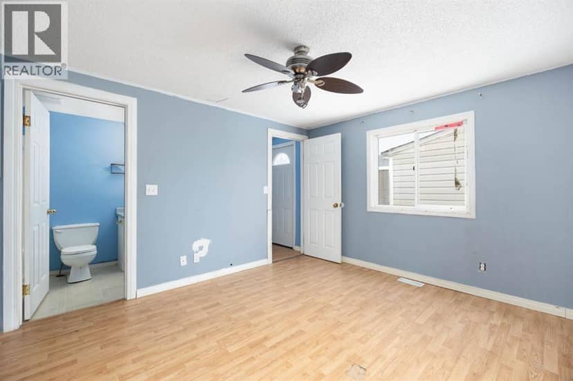 144 Grecian Place — photo 15 of 20