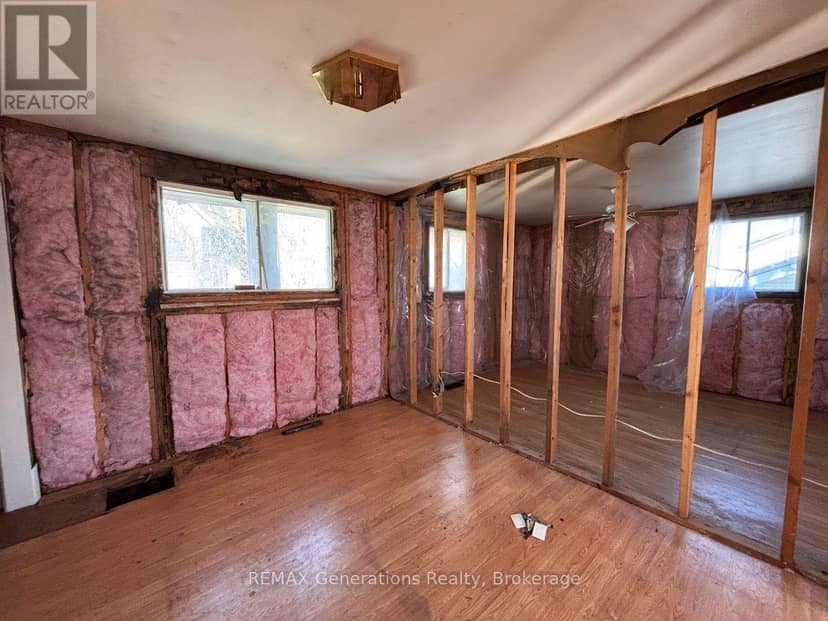 10 Adjala Avenue, Manitouwadge, photo 6