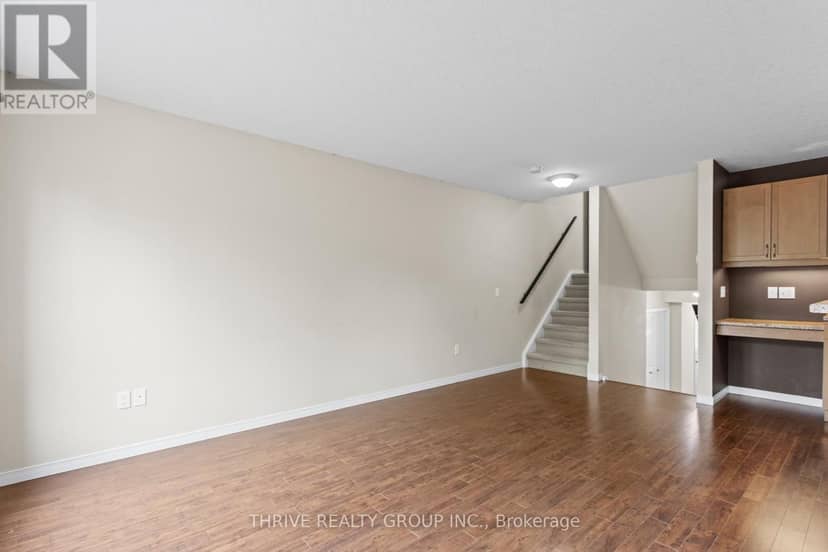 60 - 2145 North Routledge Park — photo 11 of 40