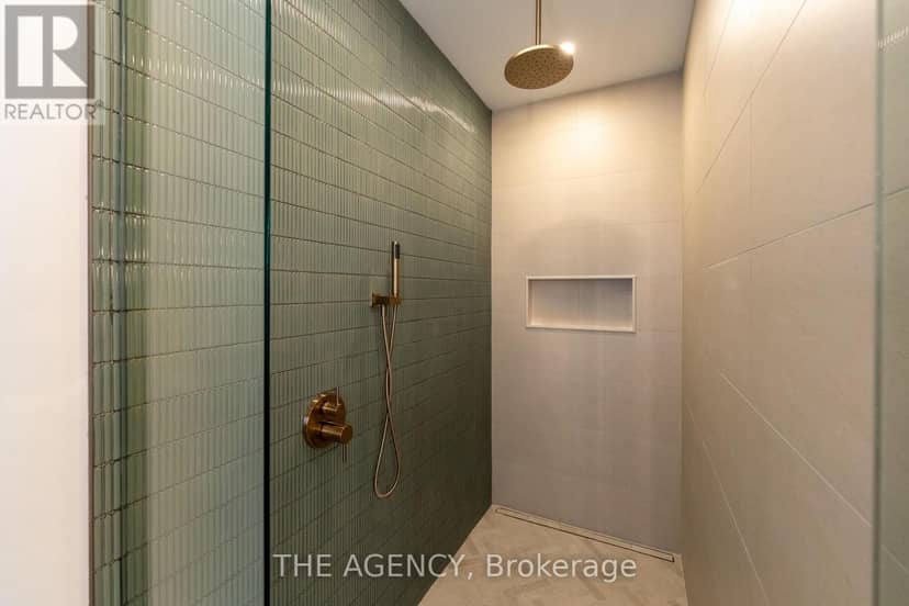 70F - 574 Seneca Drive — photo 14 of 40