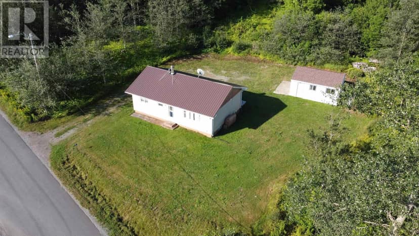 79 Meadow Brook Hill — photo 1 of 26