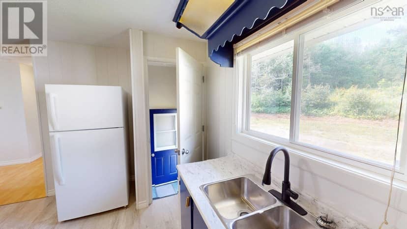 79 Meadow Brook Hill — photo 4 of 26