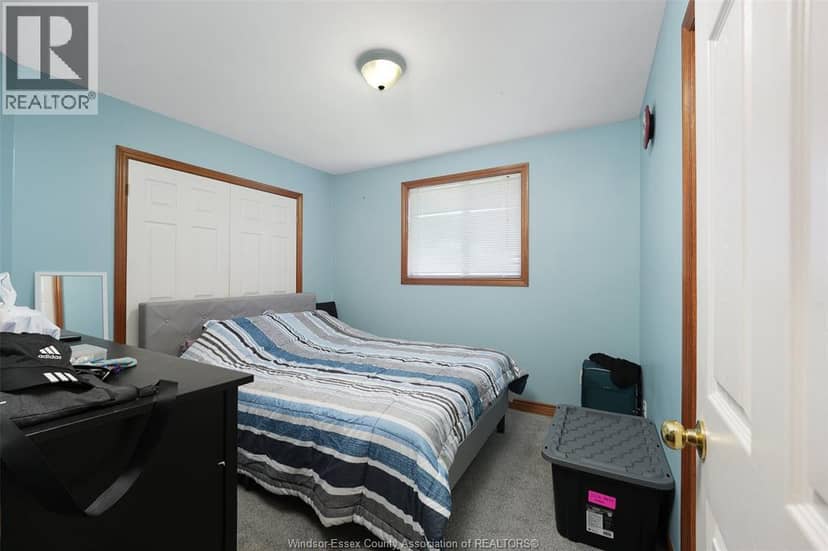 2314 St Clair Avenue — photo 21 of 40