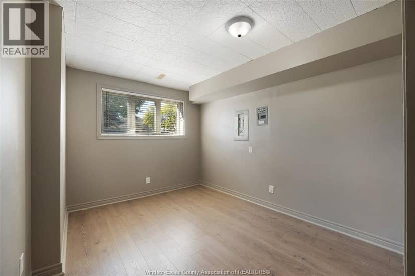 2314 St Clair Avenue — photo 31 of 40