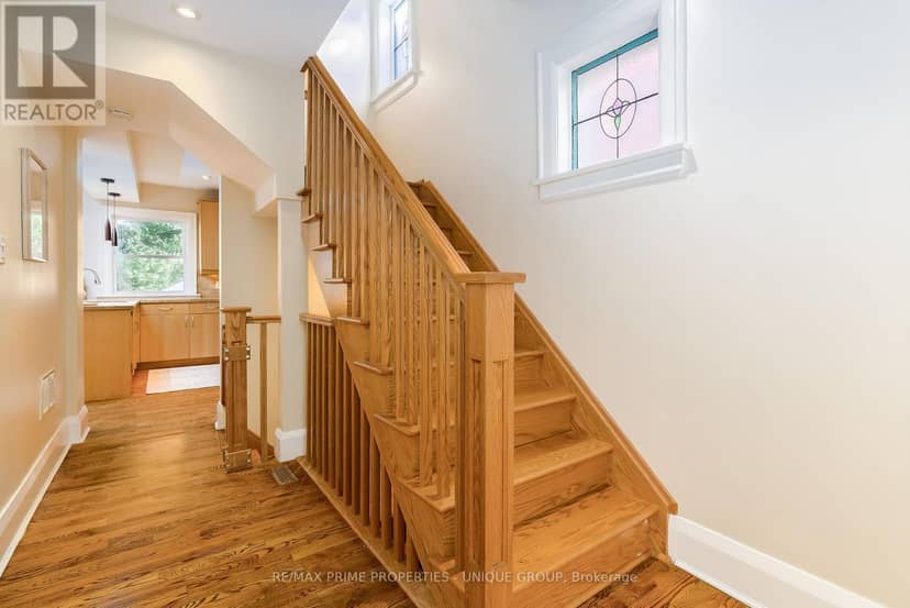 291 Jedburgh Road — photo 11 of 40
