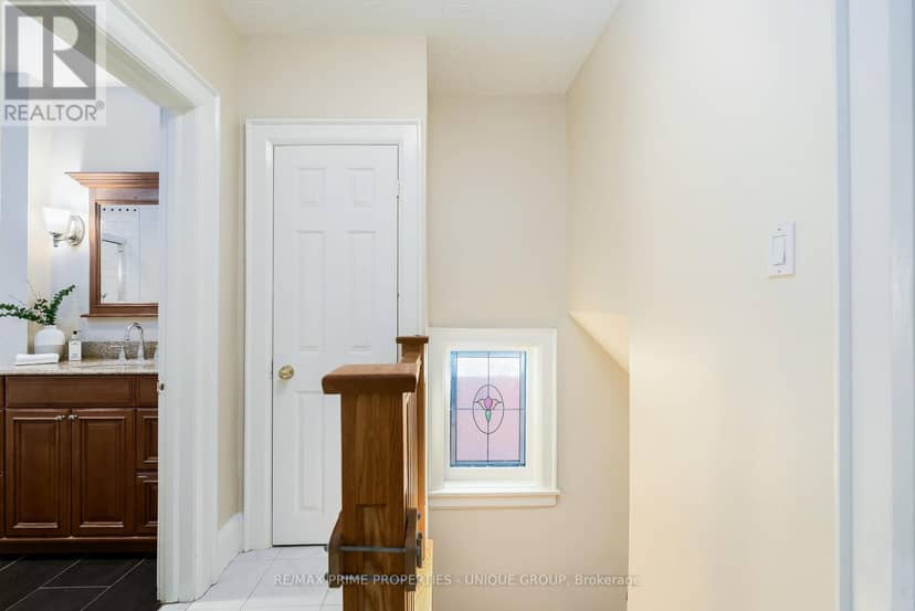 291 Jedburgh Road — photo 21 of 40