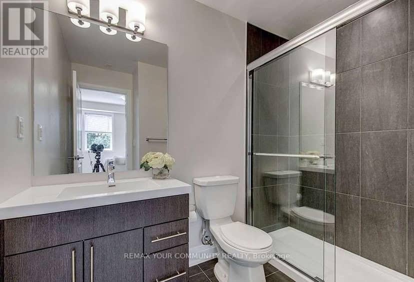 TH08 - 780 Sheppard Avenue, Toronto, photo 7