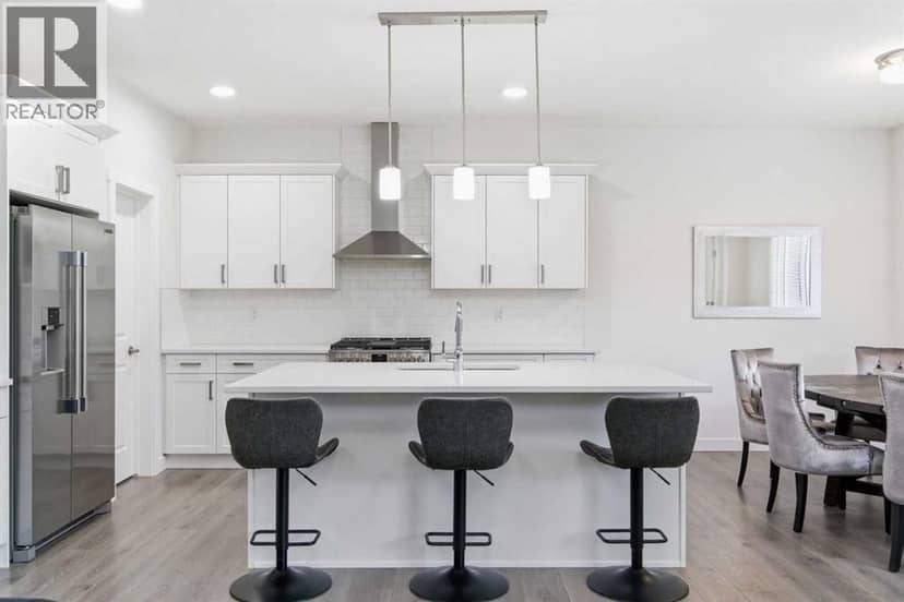90 Saddlebred Place, Cochrane