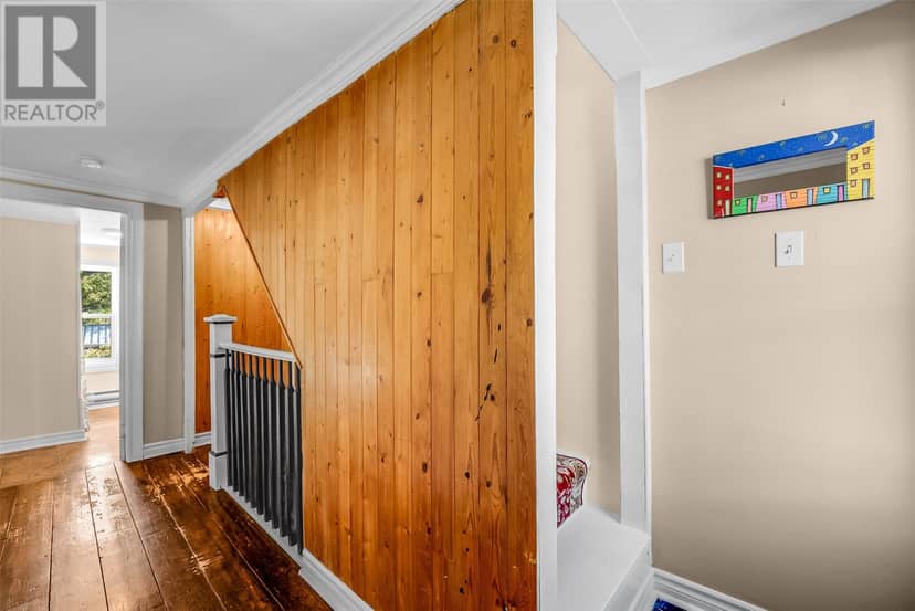 23 Mullock Street — photo 15 of 32