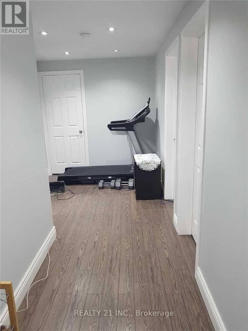 37 Pringdale Gardens Circle — photo 13 of 14