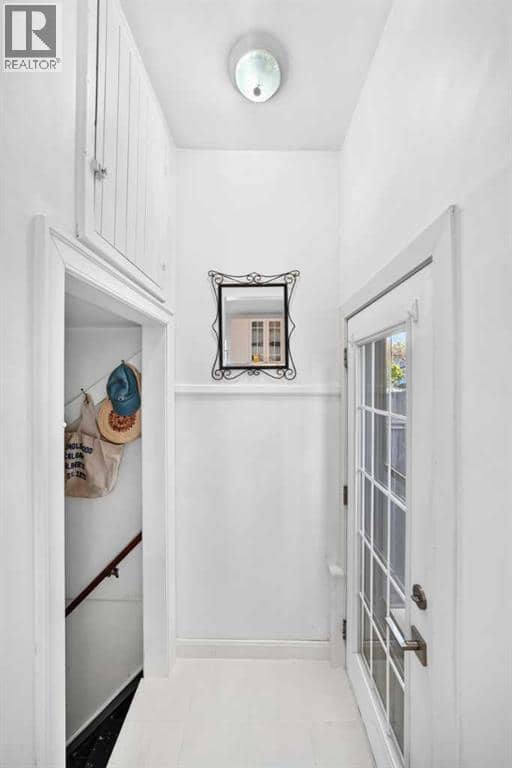 532 18 Avenue NW — photo 23 of 38
