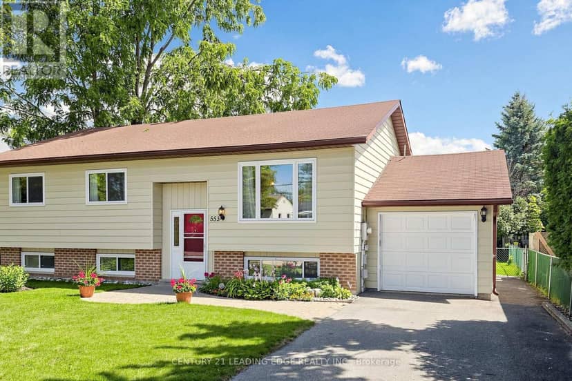 553 James Street, Brock, photo 2
