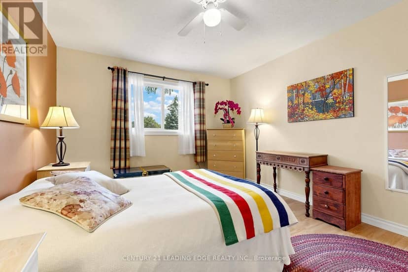 553 James Street — photo 20 of 40