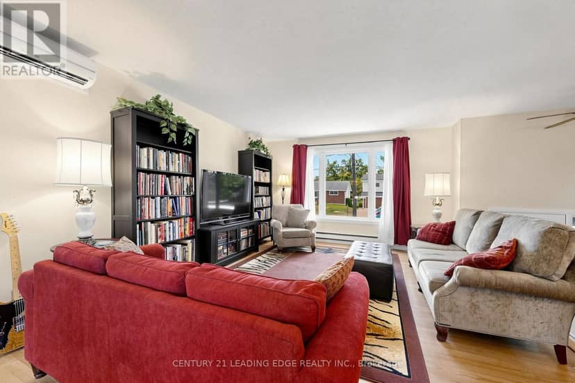 553 James Street, Brock, photo 3
