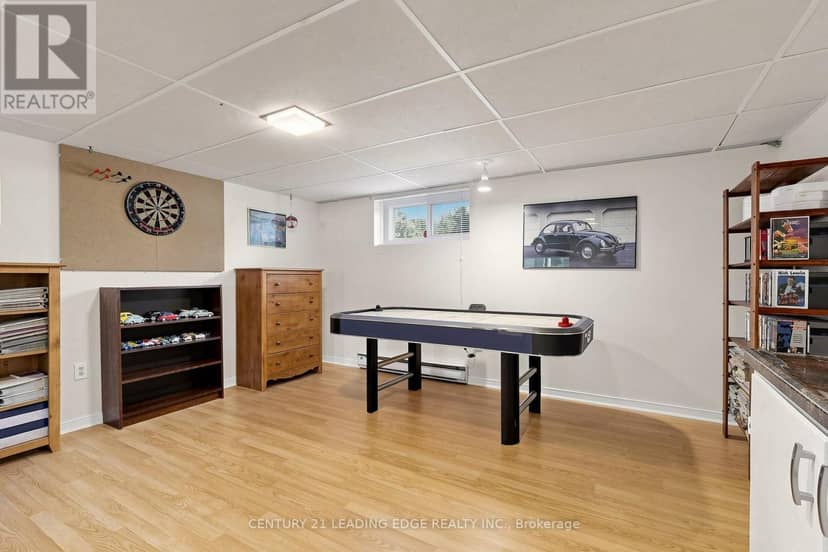 553 James Street — photo 36 of 40