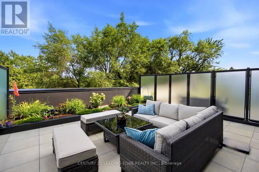 219 - 2799 Kingston Road, Toronto, photo 2