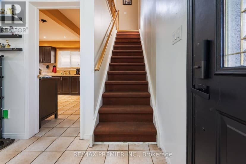 45 Rosebud Avenue — photo 18 of 40