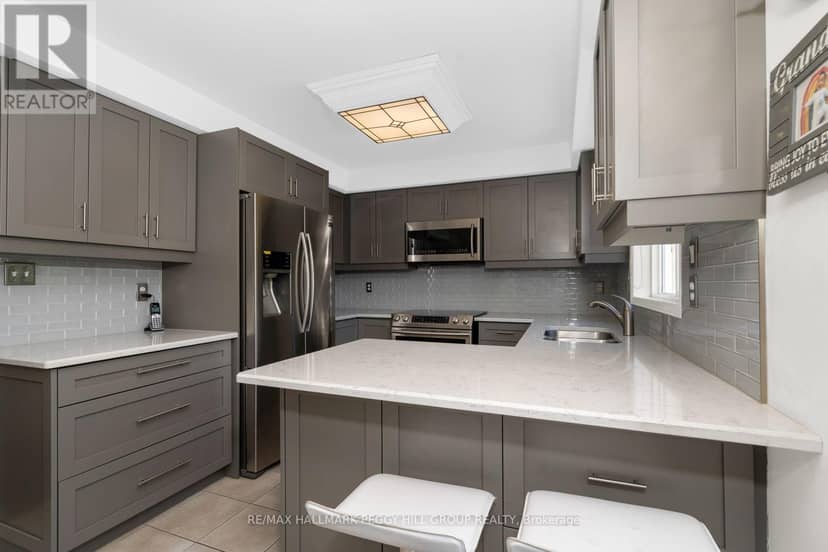 63 - 1480 Britannia Road W, Mississauga, photo 2