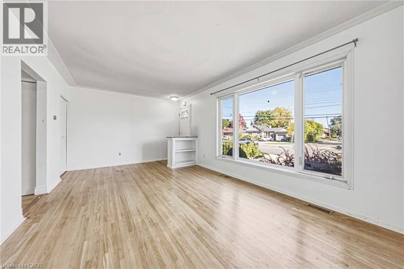 928 UPPER GAGE Avenue, Hamilton, photo 4