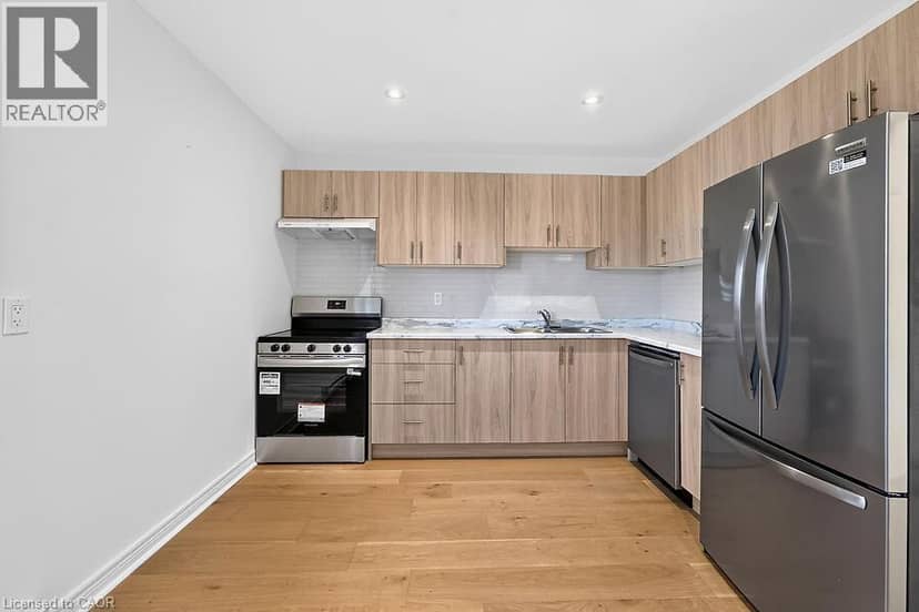 65 MOUNT ALBION Road Unit# 1-8 — photo 10 of 34