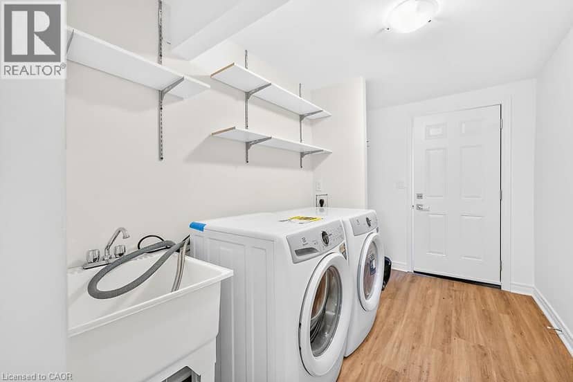 65 MOUNT ALBION Road Unit# 1-8 — photo 15 of 34